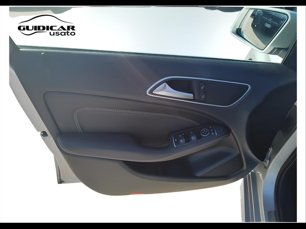 Mercedes-Benz Classe B - T246 - B 200 d (cdi) Sport auto