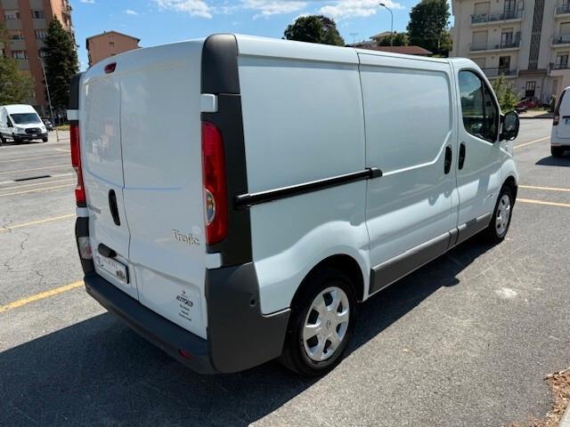 Renault Trafic T29 2.0 dCi/115 PC-TN Furgone DPF