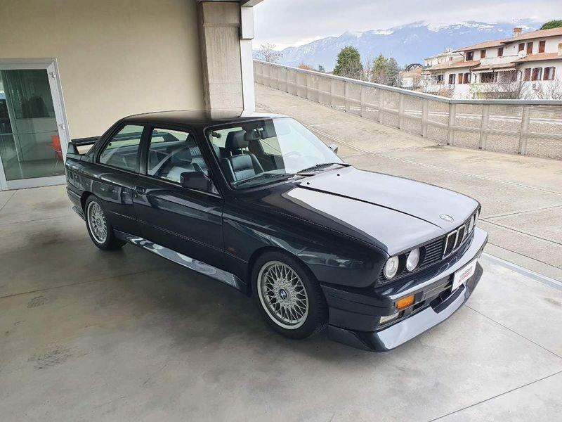 BMW Serie 3 (E30) M3