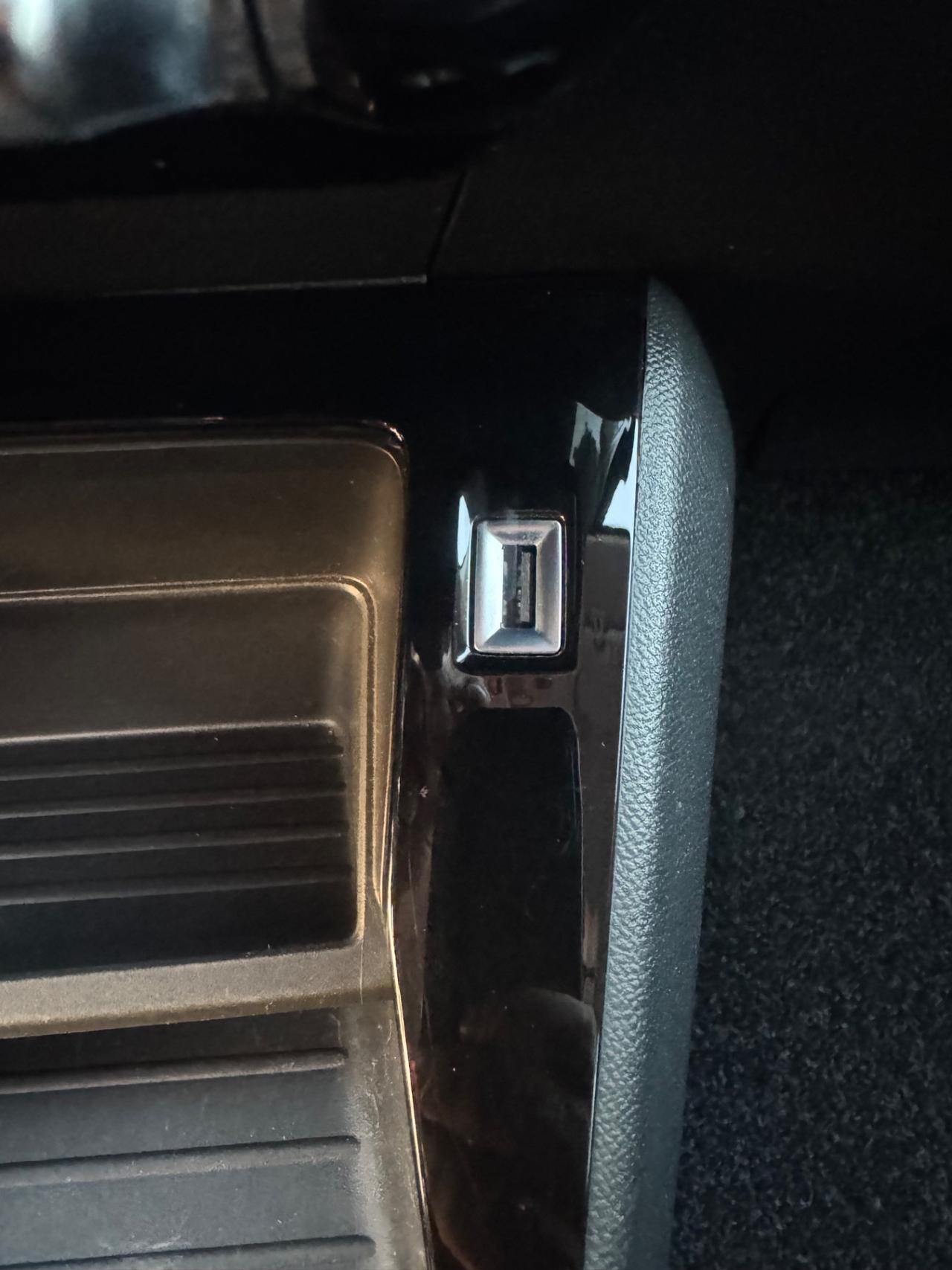 Peugeot 208 1.2 UNICO PROPRIETARIO