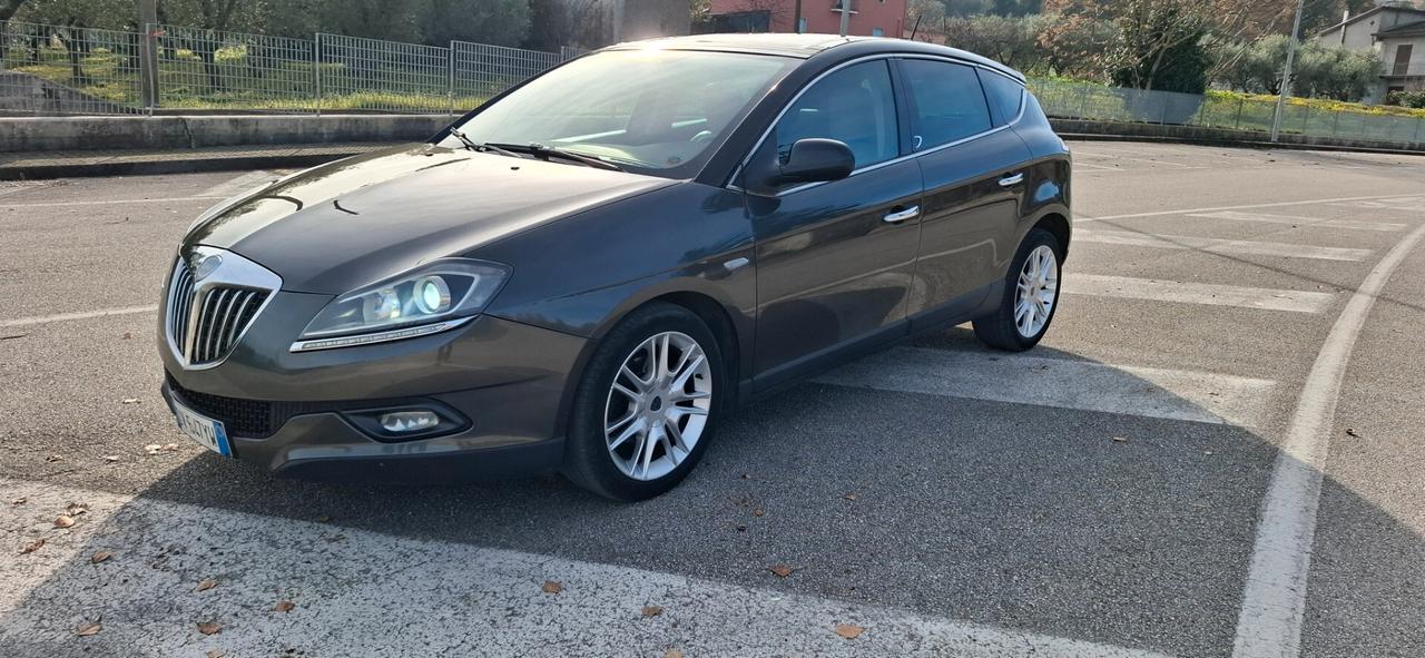 Lancia Delta 1.6 MJT DPF Platino