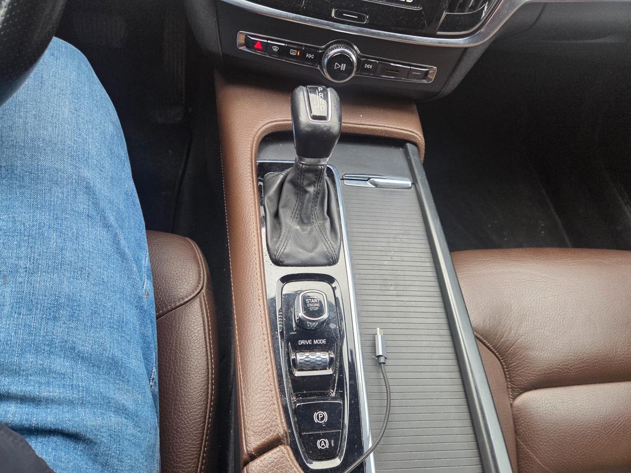 Volvo V90 D4 Inscription