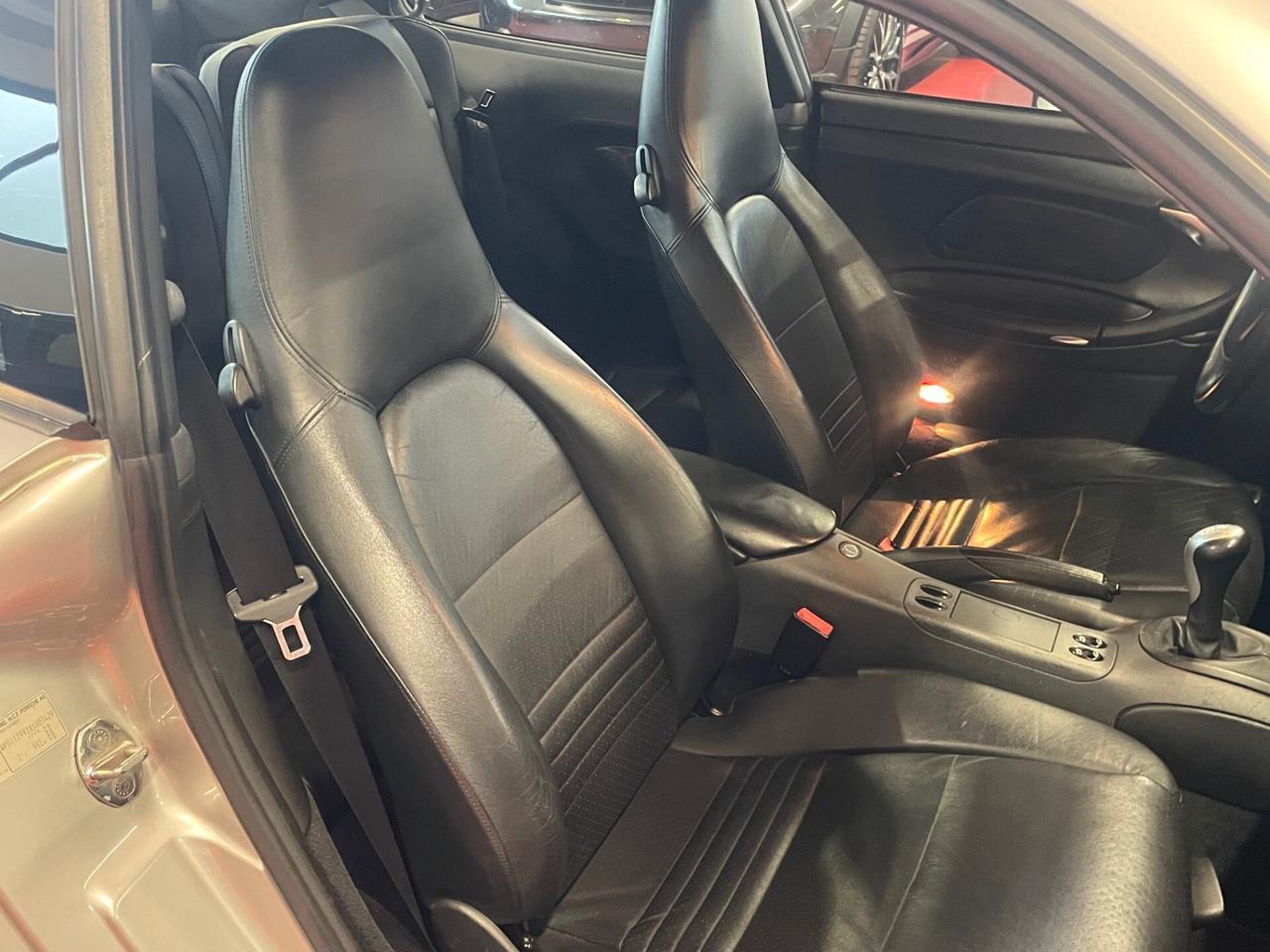 Porsche 911 996 carrera