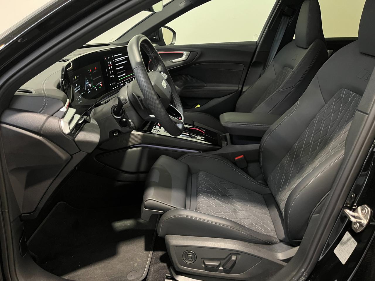 AUDI A5 AVANT E-HYBRID S-TRONIC QUATTRO S-LINE EDITION