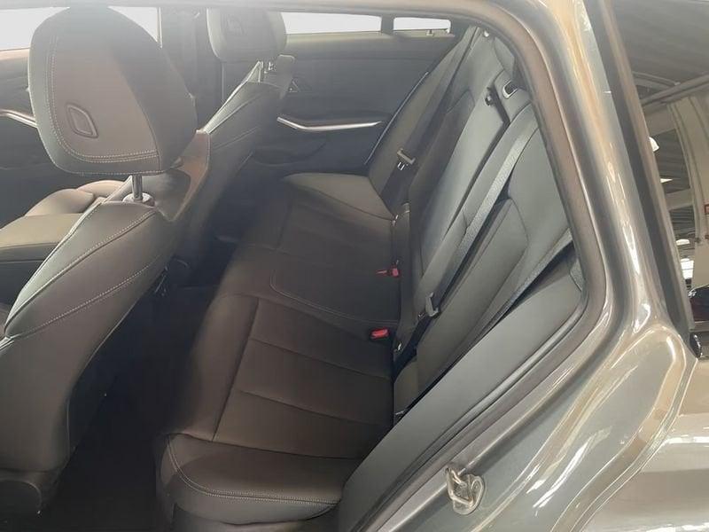 BMW Serie 3 320d 48V MSport Touring auto Gancio Pelle Camera