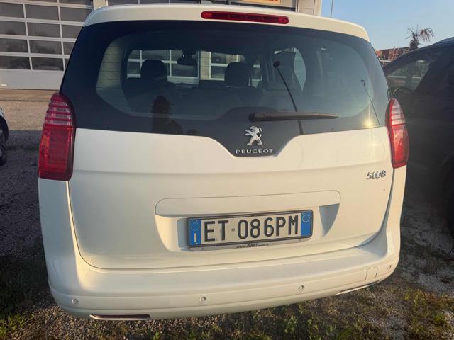 PEUGEOT 5008 7posti 1.6 HDi 115CV Access senza lavoro da fare
