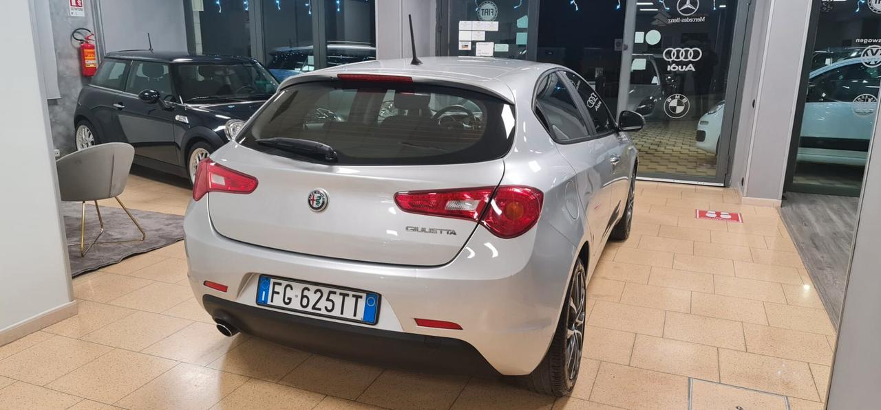 Alfa Romeo Giulietta 1.6 JTDm 120 CV