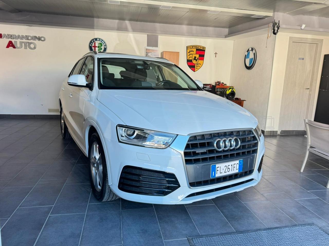 Audi Q3 2.0 TDI 150 CV Quattro S tronic S-line Edition Unico Pro. Tetto Apribile