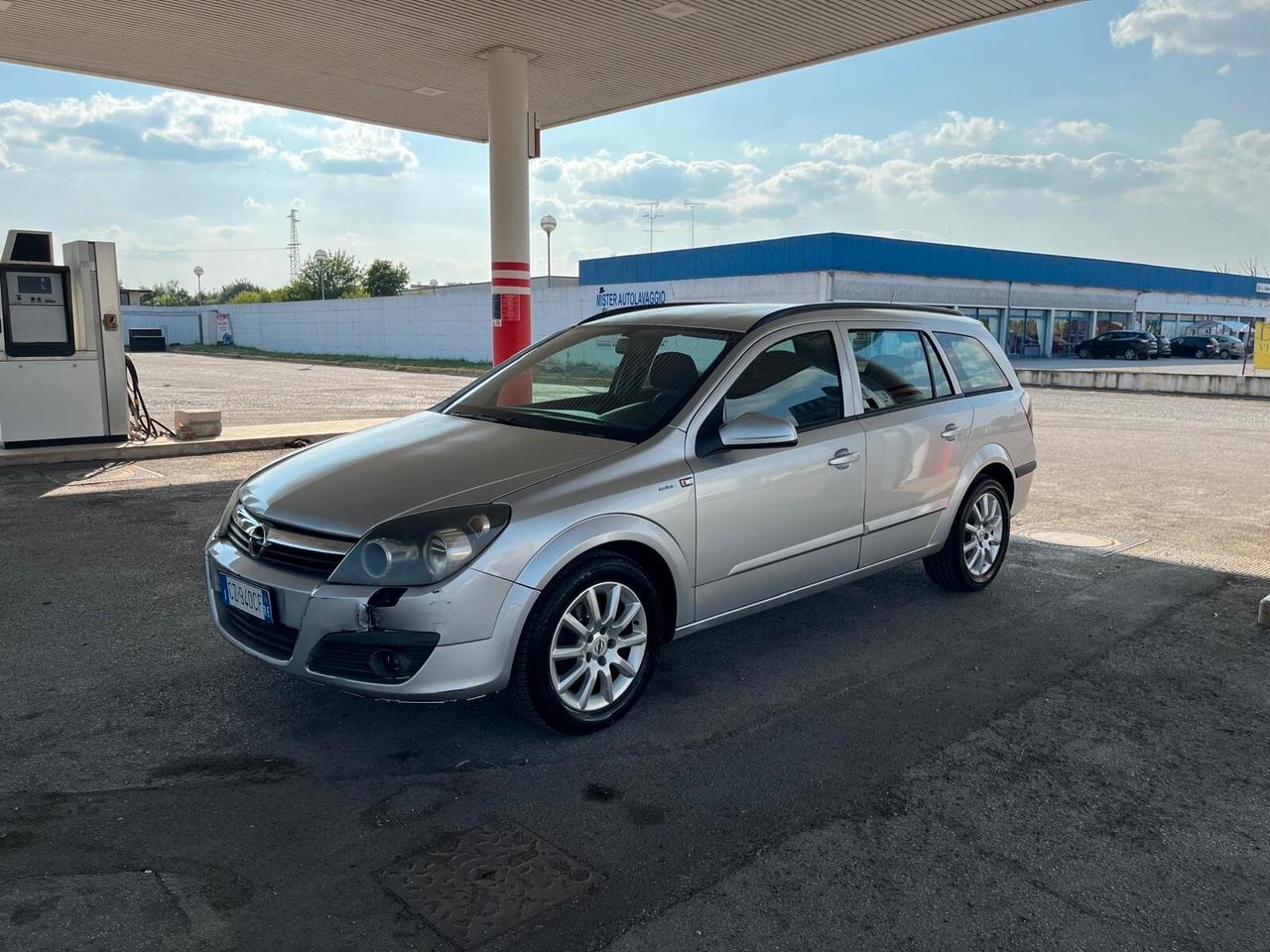 Opel Astra 1.4 16V Twinport Station Wagon Club