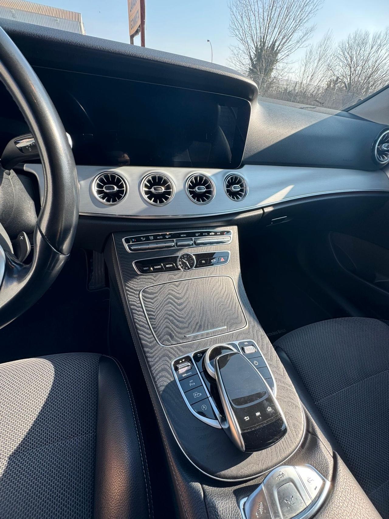 Mercedes-benz E 220 d Auto Cabrio Premium