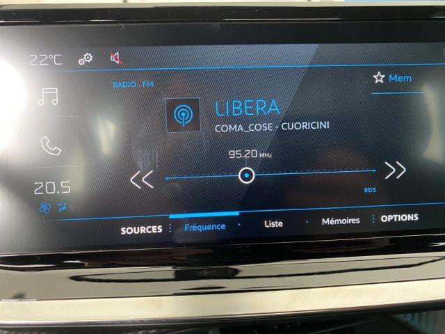 PEUGEOT 2008 Hybrid 136 e-DCS6 Style