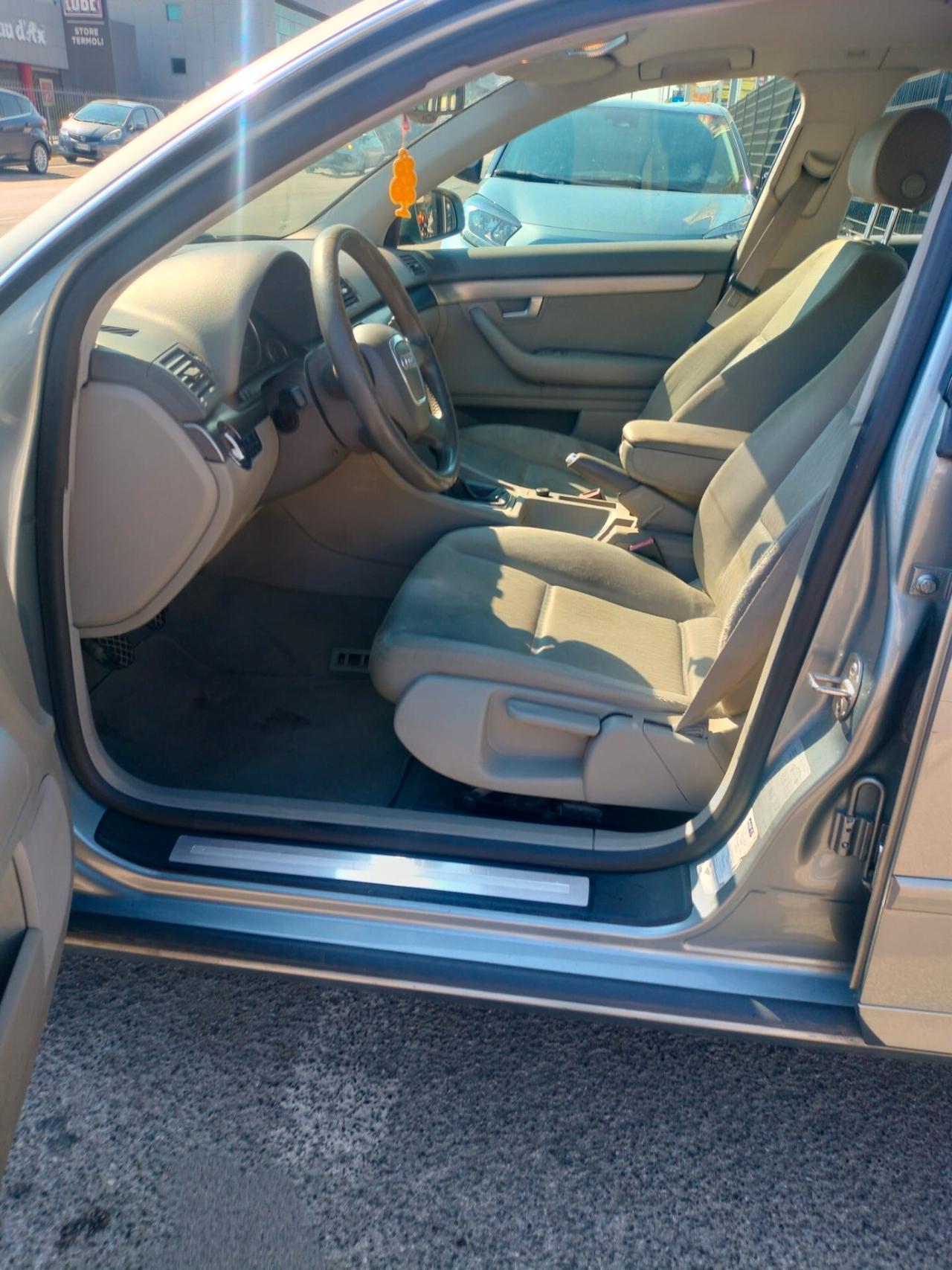 Audi A4 2.0 16V TDI