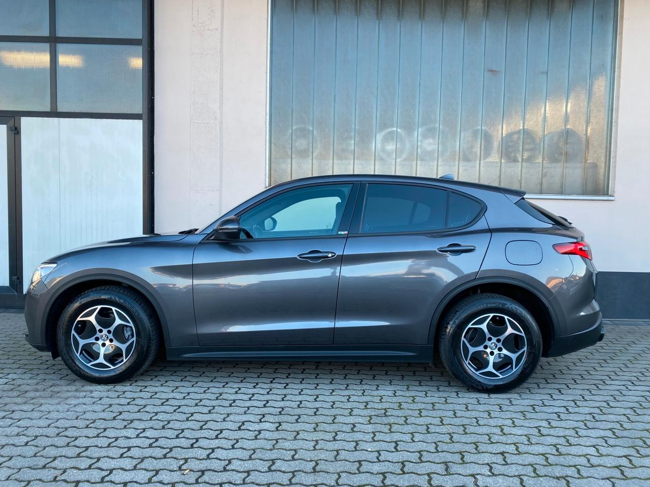 Alfa Romeo Stelvio 2.2 160CV VAN/AUTOCARRO 5 POSTI