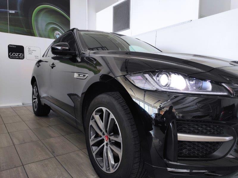 JAGUAR F-Pace (X761) - F-Pace 2.0 D 180 CV aut. R-Sport