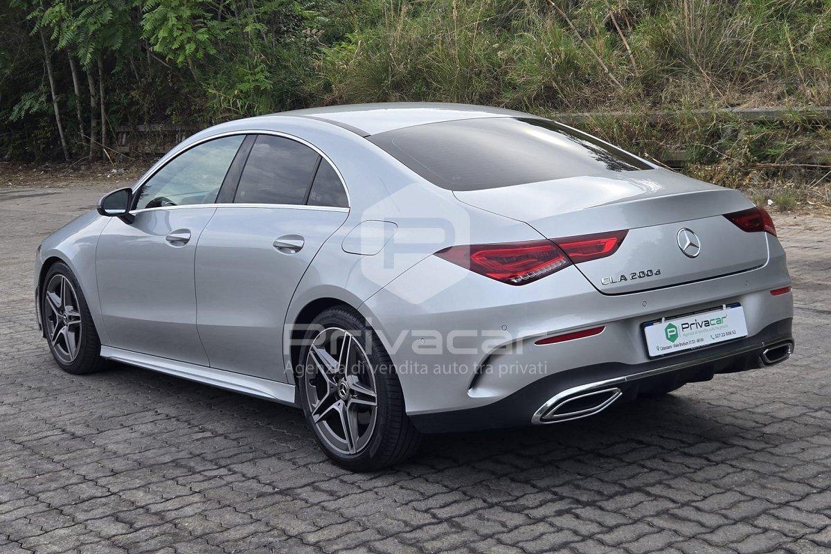 MERCEDES CLA 200 d Automatic Premium