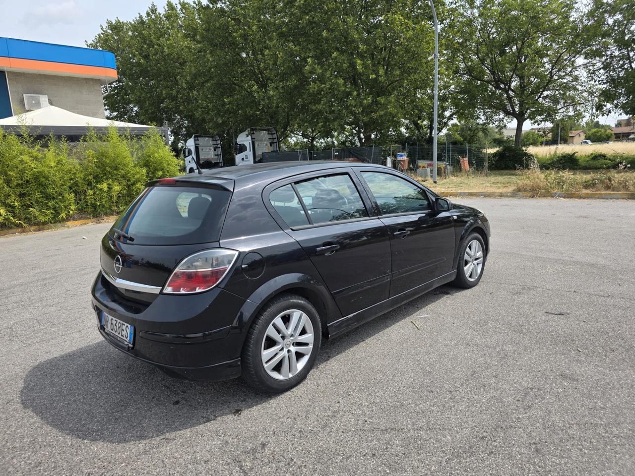 Opel Astra twinport 5 porte enjoy