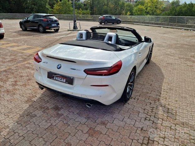 Bmw Z4 20i cc2000 cv 198 km 18000 pari al nuovo iva esposta