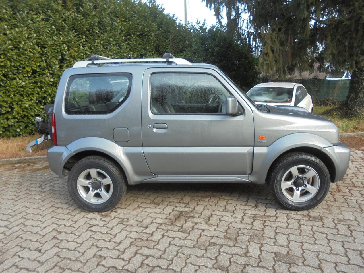 Suzuki Jimny 1.5 DDiS cat 4WD JLX