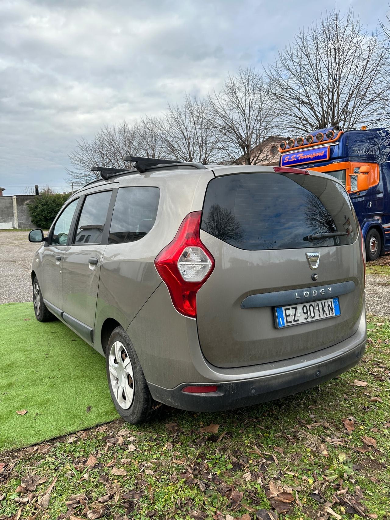 Dacia Lodgy 1.5 dCi 90CV 7 posti Neopatentati