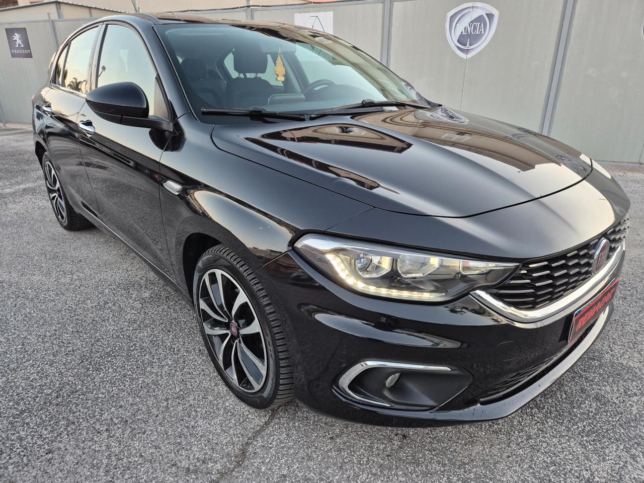 Fiat TIPO 1.6 Mjt 120 CV BERLINA Lounge NUOVA FULL 2017
