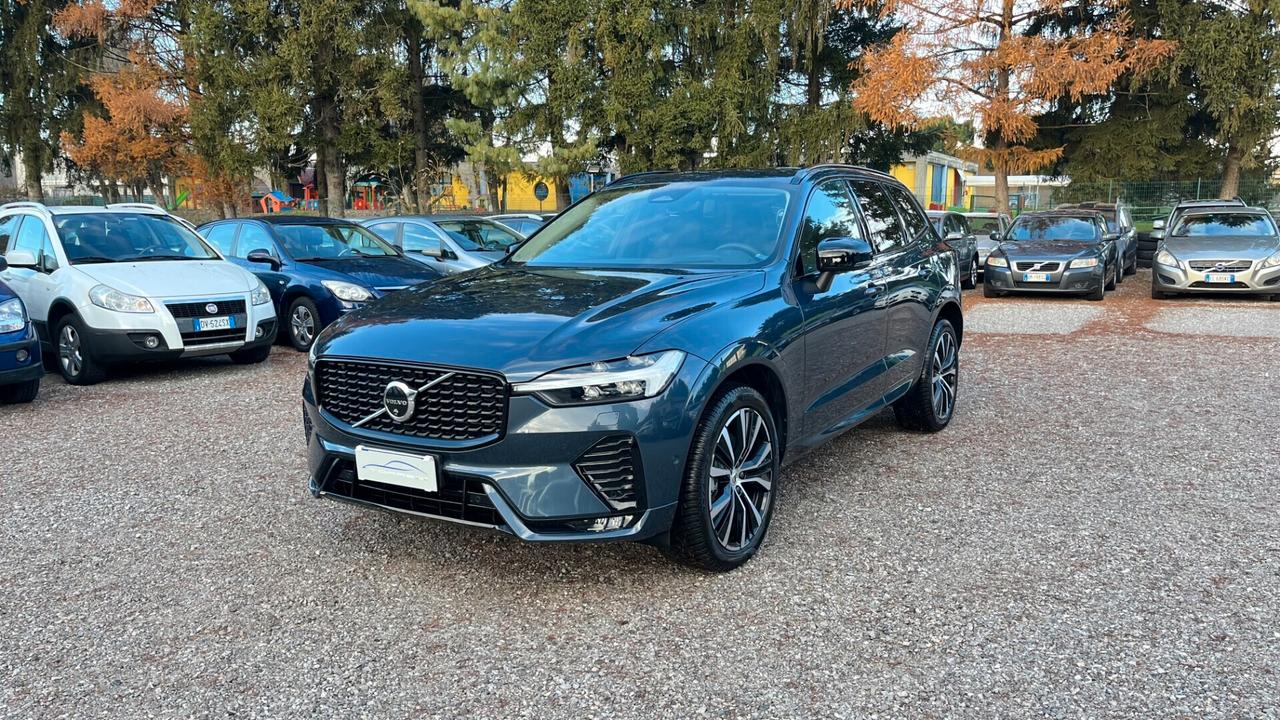 Volvo XC 60 XC60 B4 (d) AWD automatico Ultimate Dark