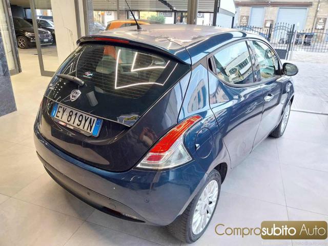 LANCIA Ypsilon 1.2 69 CV (Garanzia 12 Mesi)