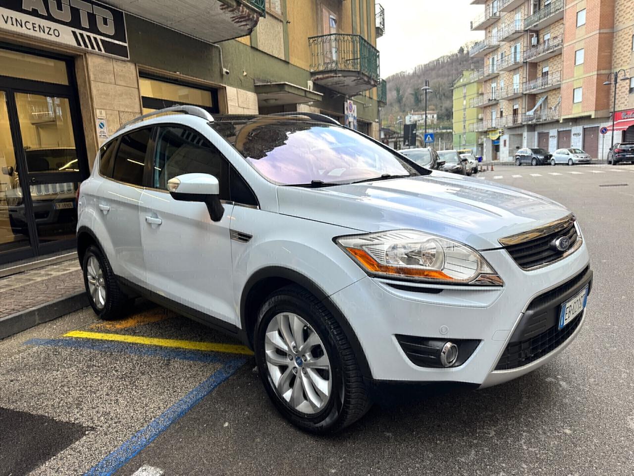 Ford Kuga 2.0 TDCi 136 CV 4WD Titanium