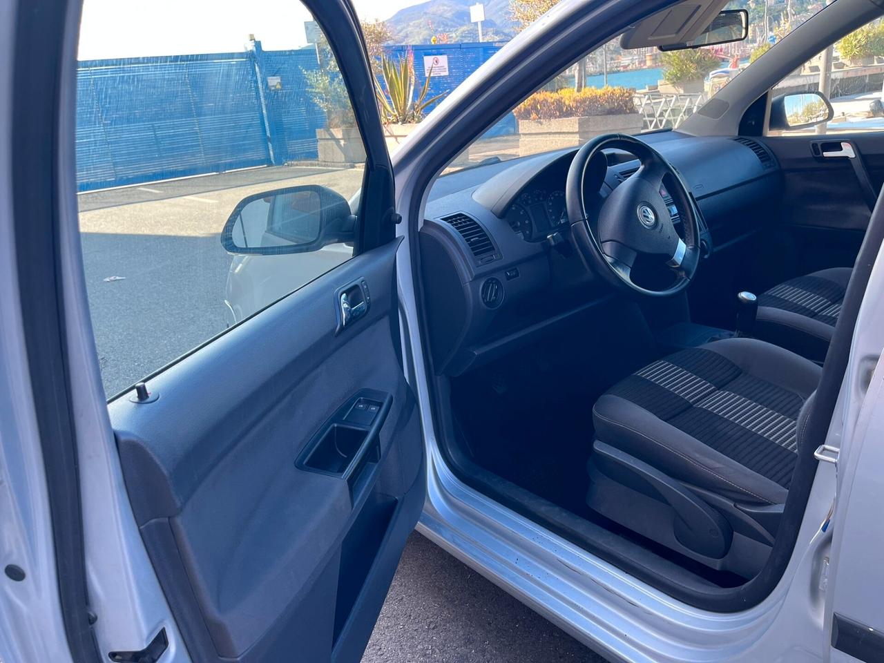 Volkswagen Polo 1.2/70CV 12V 5p. United