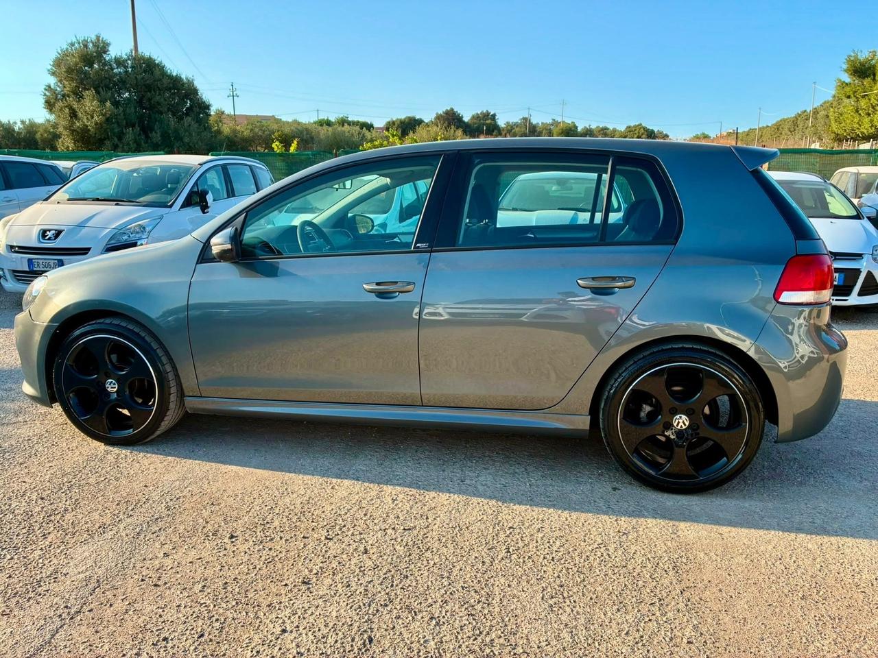 Volkswagen Golf 1.6 TDI DPF 5p. Highline Sportline