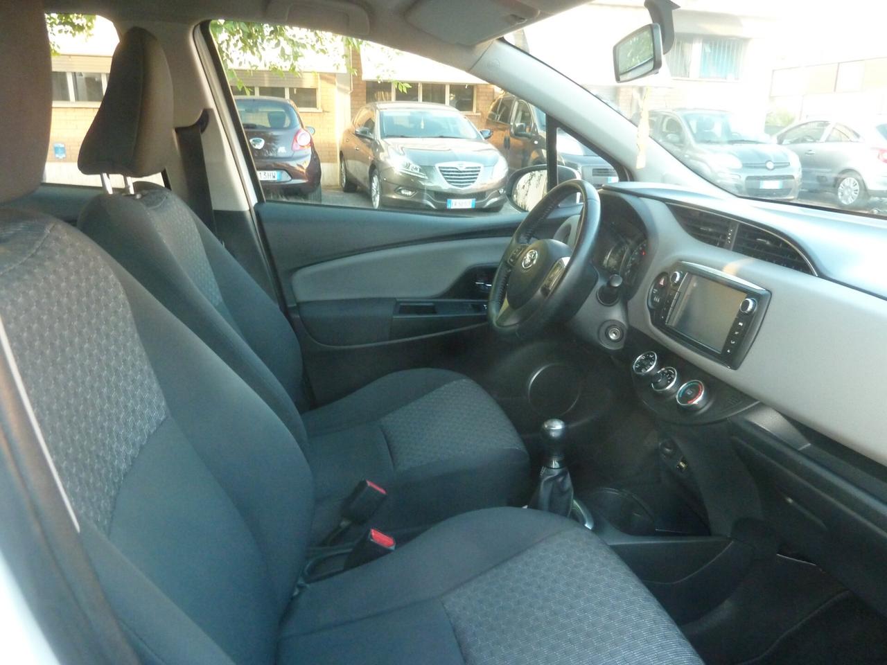 Toyota Yaris 1.0 5 p. OK Neopatentati