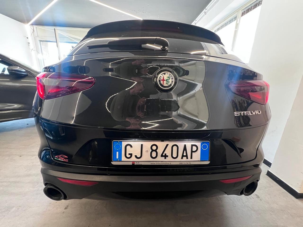 Alfa Romeo Stelvio 2.2 td 160CV SPRINT AT8 RWD PELLE*NO VINCOLI DI FINANZIAM*AZIENDALE UNIPR