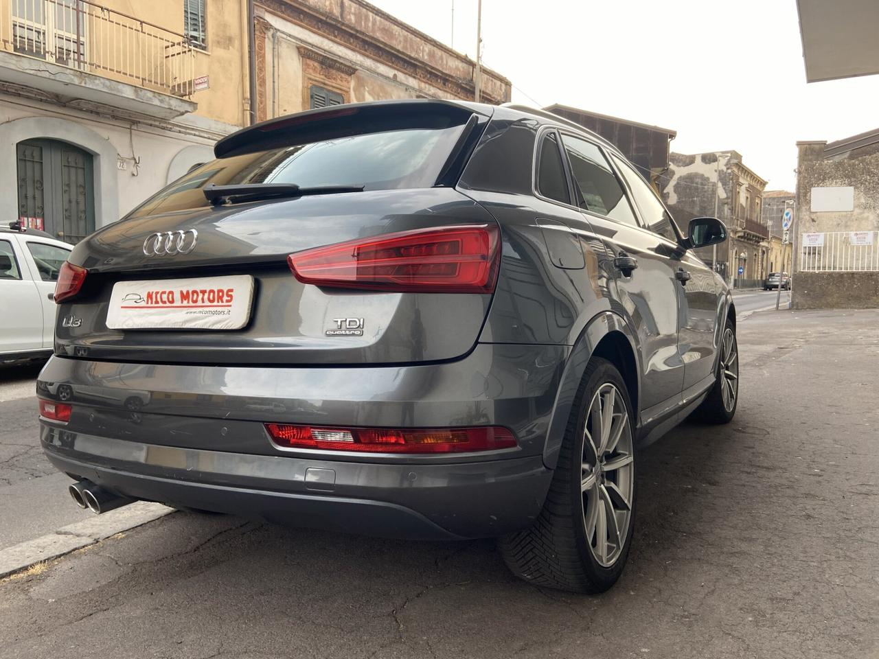 Audi Q3 2.0 TDI 150 CV quattro S tronic S-Line