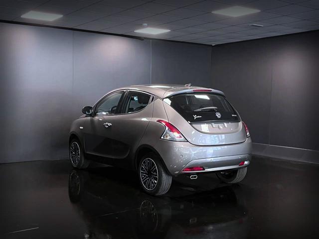 LANCIA Ypsilon 1.0 FireFly 5 porte S&S Hybrid Ecochic Gold