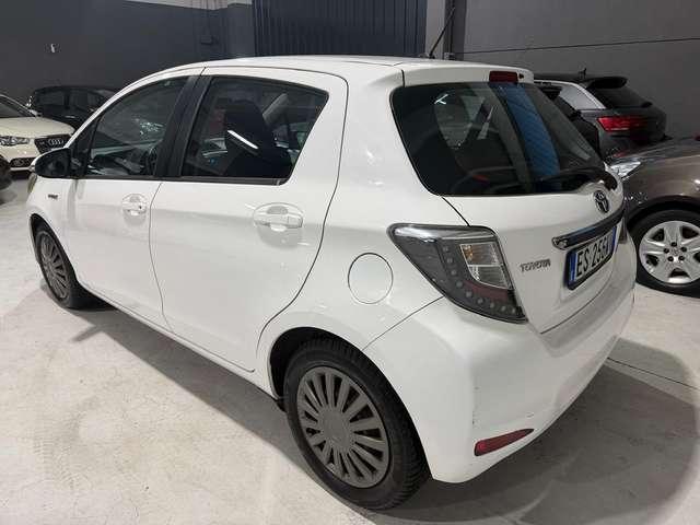 Toyota Yaris Ibrida Automatica 4 Stagioni