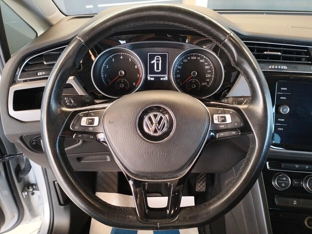 Volkswagen Touran 1.5 tsi Business