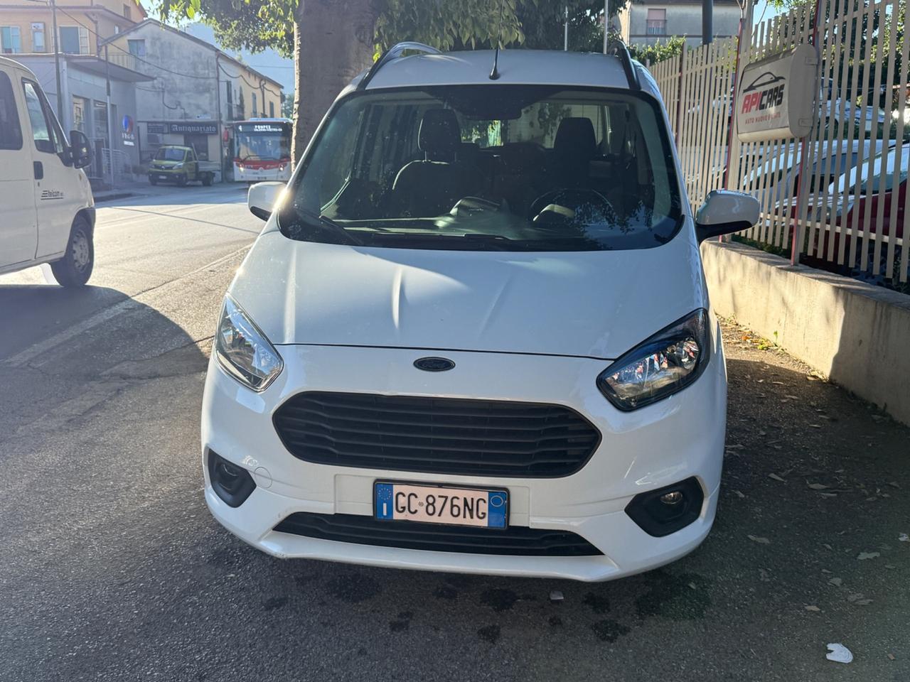 Ford Tourneo Courier Tourneo Courier 1.5 TDCI 75 CV S&S Plus