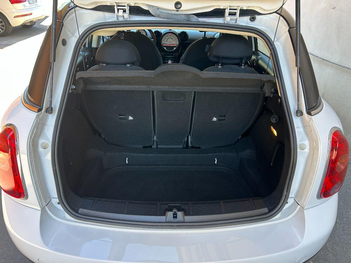 MINI - Countryman - Cooper D 1.6 111CV