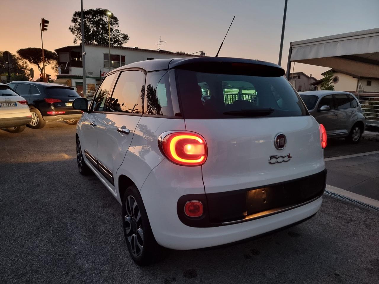 Fiat 500L 1.6 Multijet 105 CV Panoramic Edition Bianco Gelato