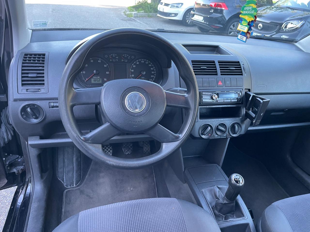 Volkswagen Polo 1.4/75CV 16V 5p.*Neopatentati*