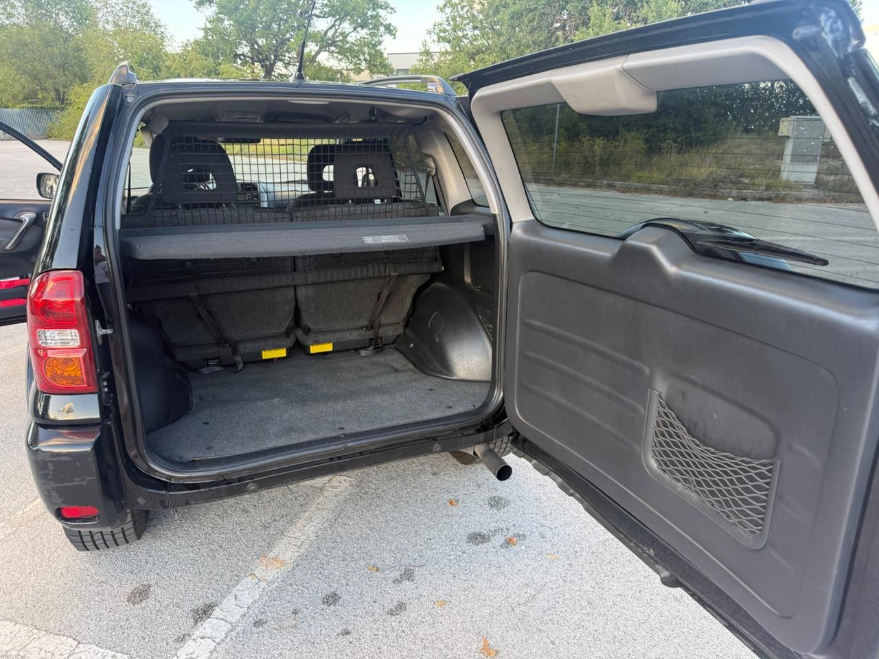 Toyota RAV4 2.0 Tdi D-4D trazione integrale NEOPATENTATI