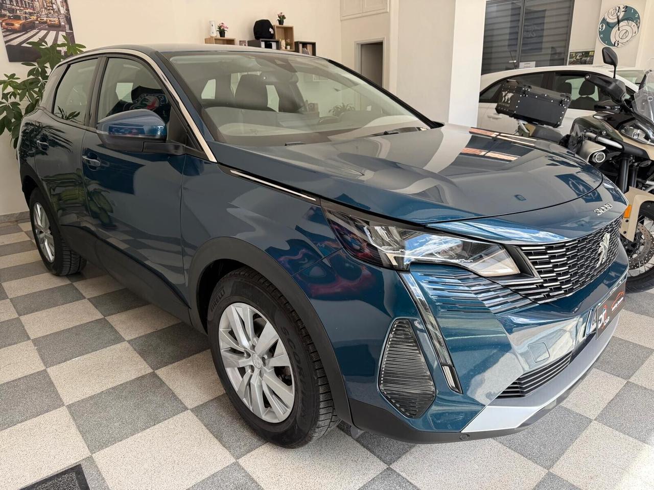 Peugeot 3008 BlueHDi 130 S&S EAT8 Active Business