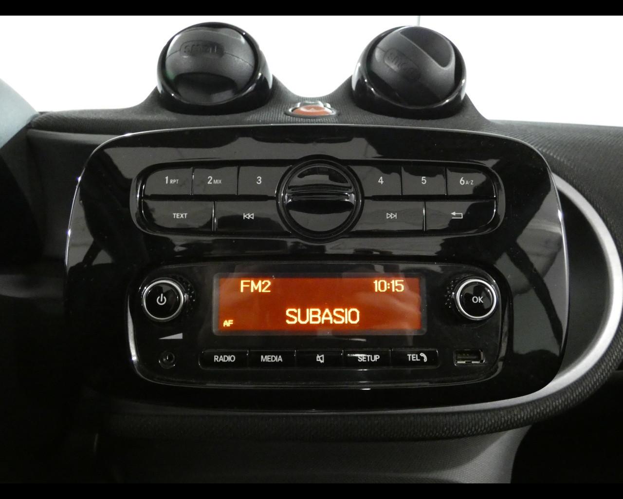 SMART fortwo 3ªs.(C/A453) - fortwo 90 0.9 T twinamic cabrio Passion