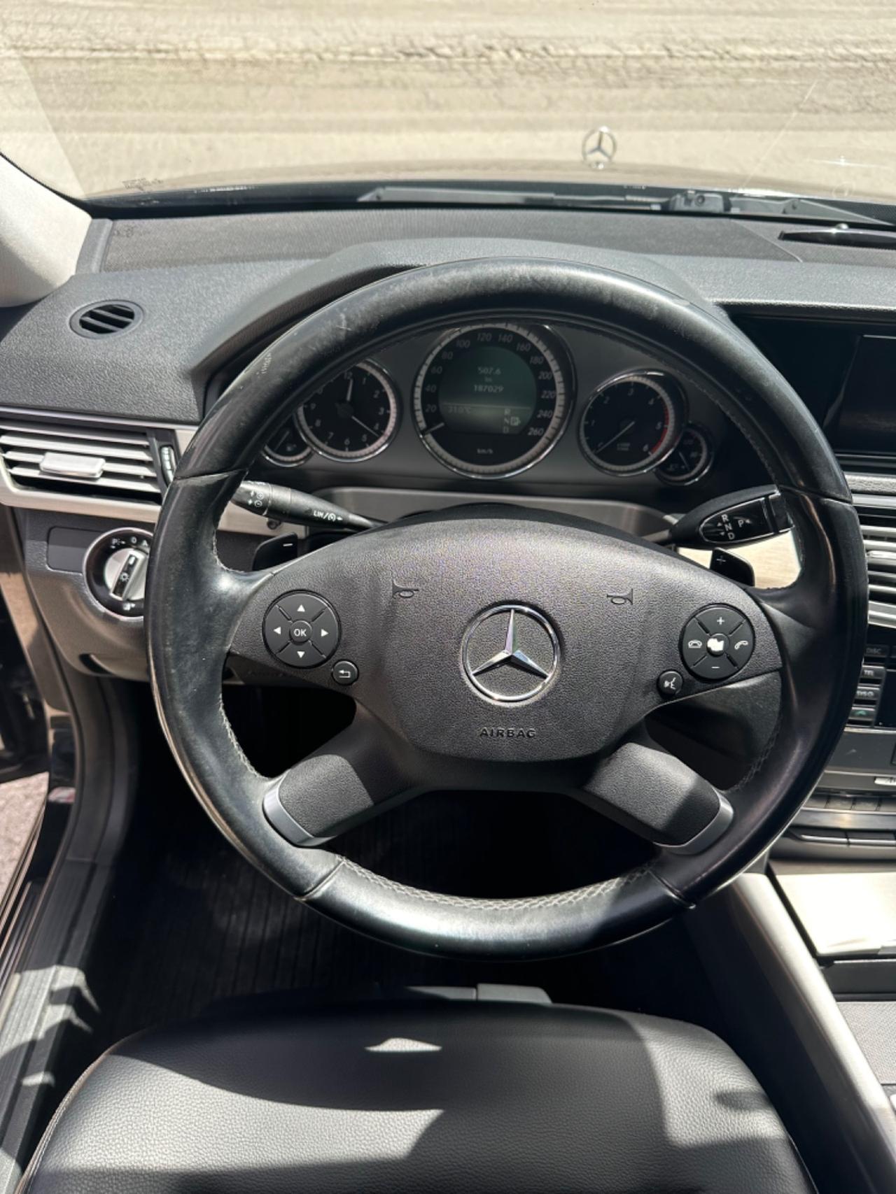 Mercedes-benz E 350 E 350 CDI BlueEFFICIENCY Avantgarde