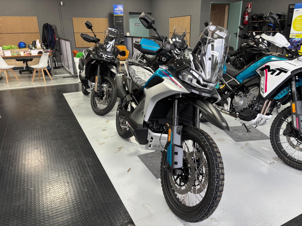 Cf Moto 800MT-X MTX