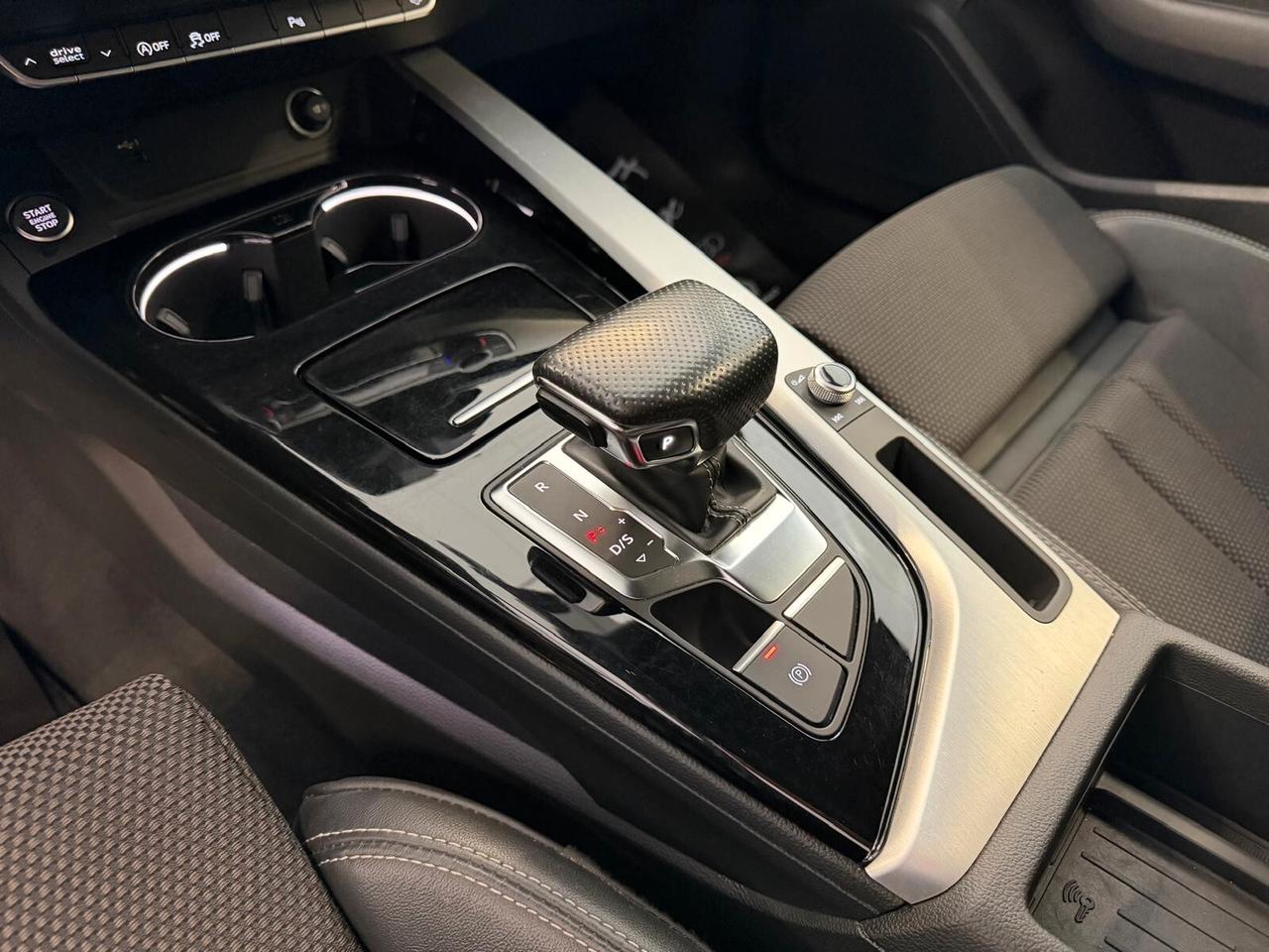 AUDI A4 BERLINA 40 TDI 2.0 MHEV S-LINE 204CV S-TRONIC QUATTRO ANNO 2022