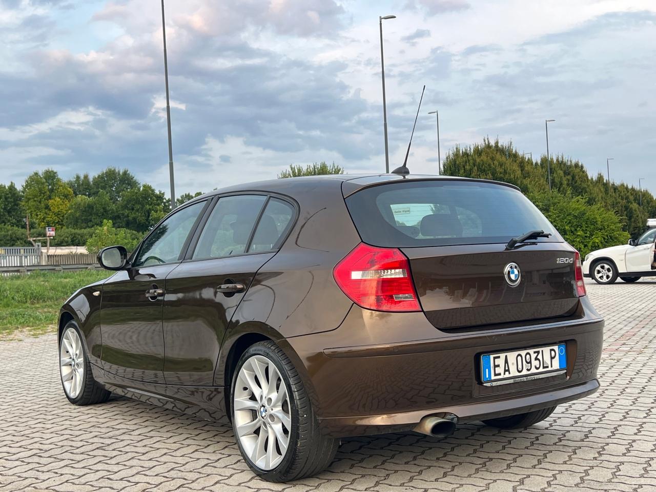 Bmw 120 120d cat 5 porte Futura DPF