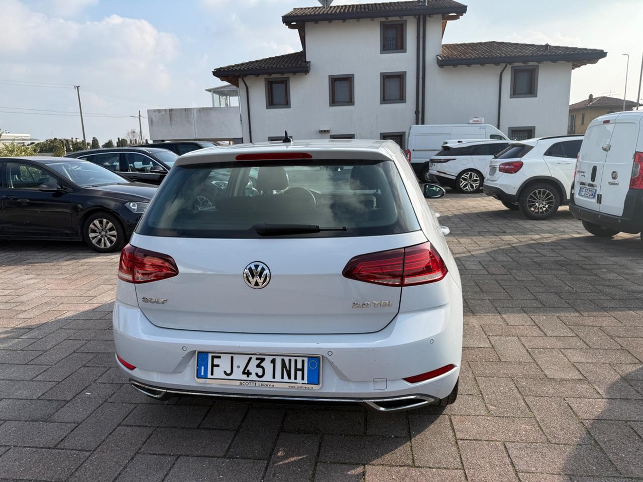 Volkswagen Golf 2.0 TDI DSG 5p. Executive BlueMotion Technology