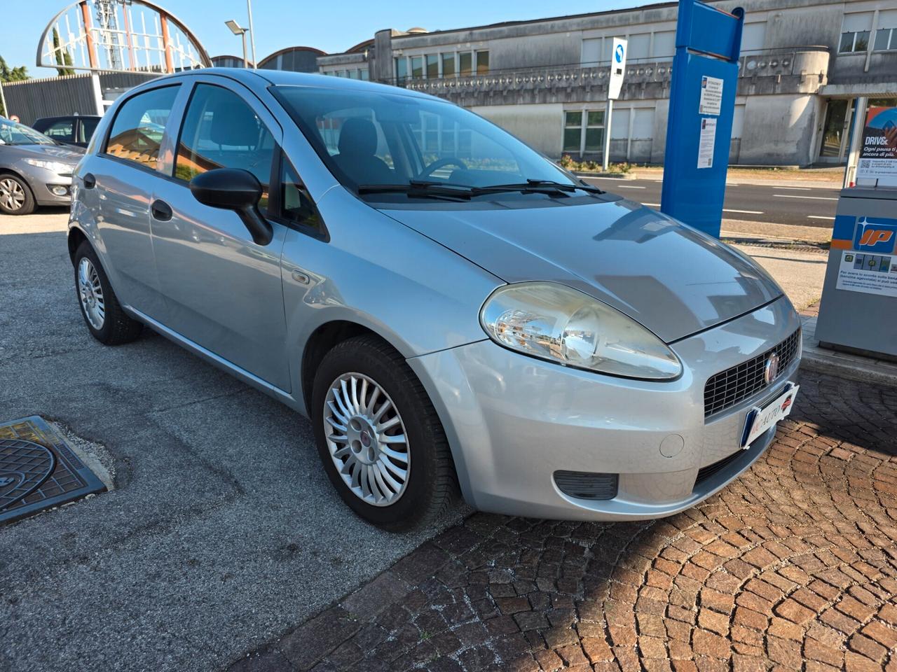Fiat Grande Punto 1.3 MJT 75 CV 5 porte con 229.000km Neopatentati ok