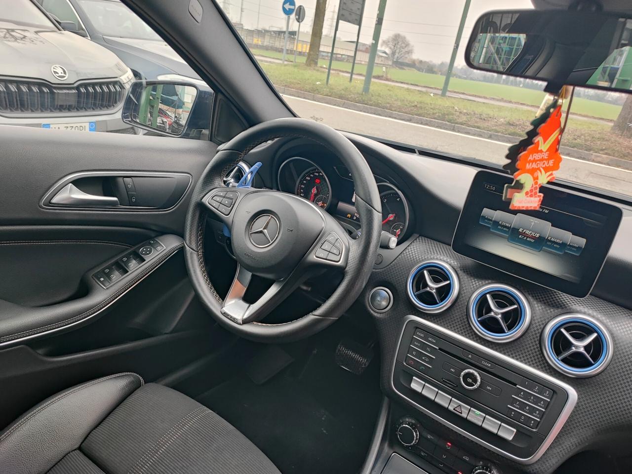 Mercedes-benz A 180 d Premium sport