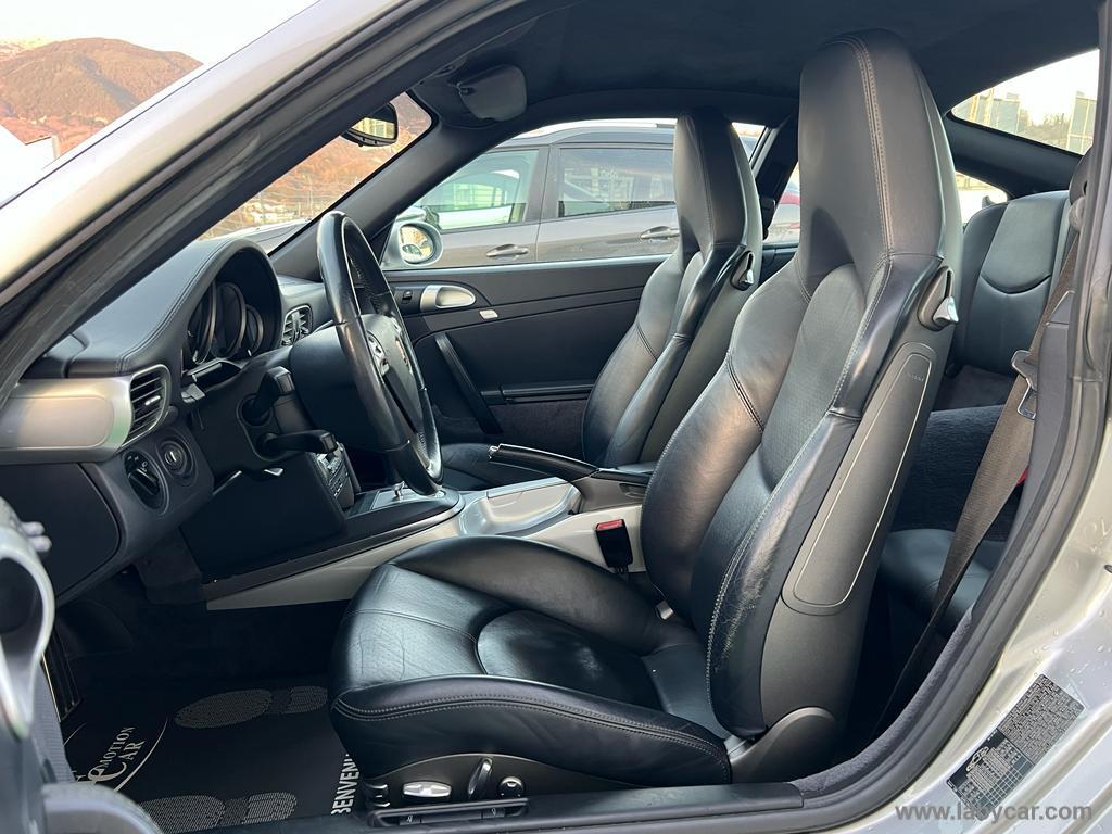 PORSCHE 911 Carrera S Coupé - 2005